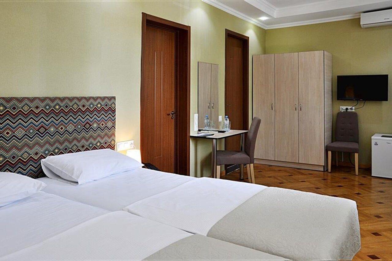 Hotel Frida Tbilisi Bagian luar foto