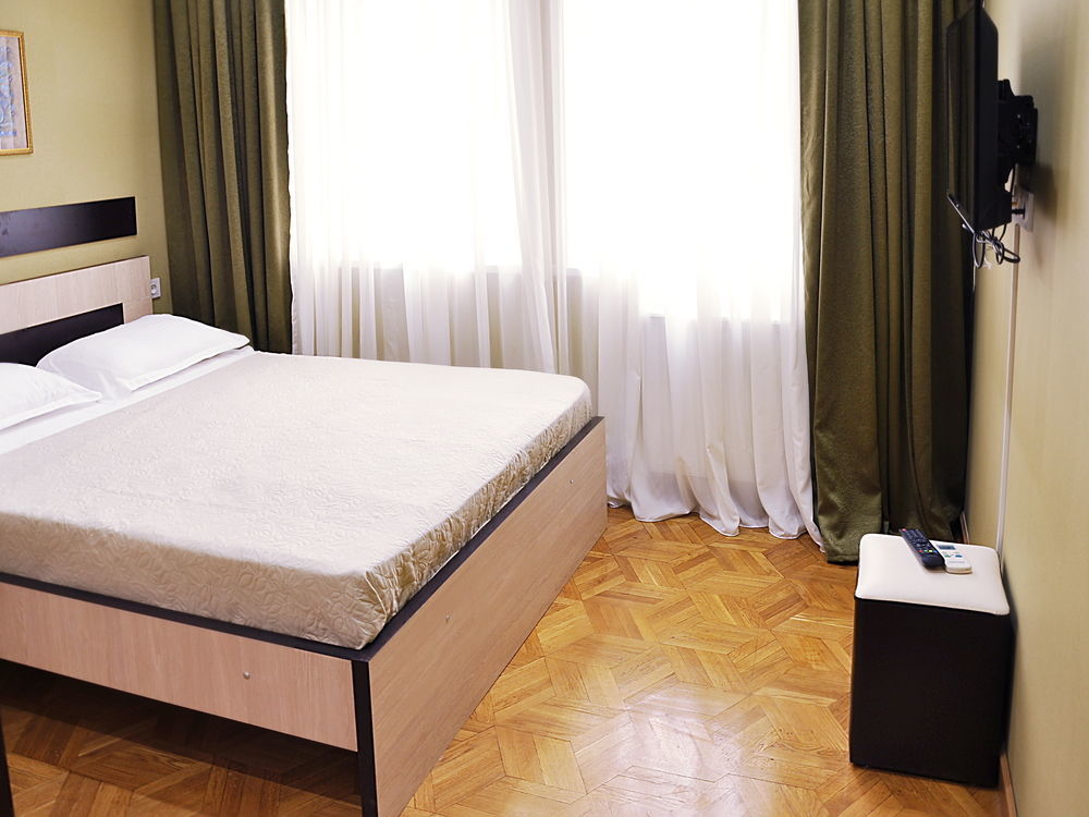 Hotel Frida Tbilisi Bagian luar foto