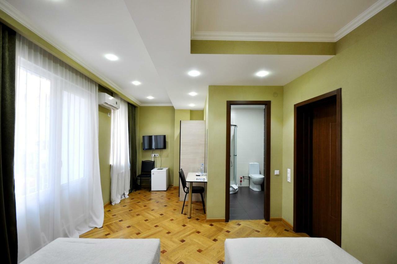 Hotel Frida Tbilisi Bagian luar foto
