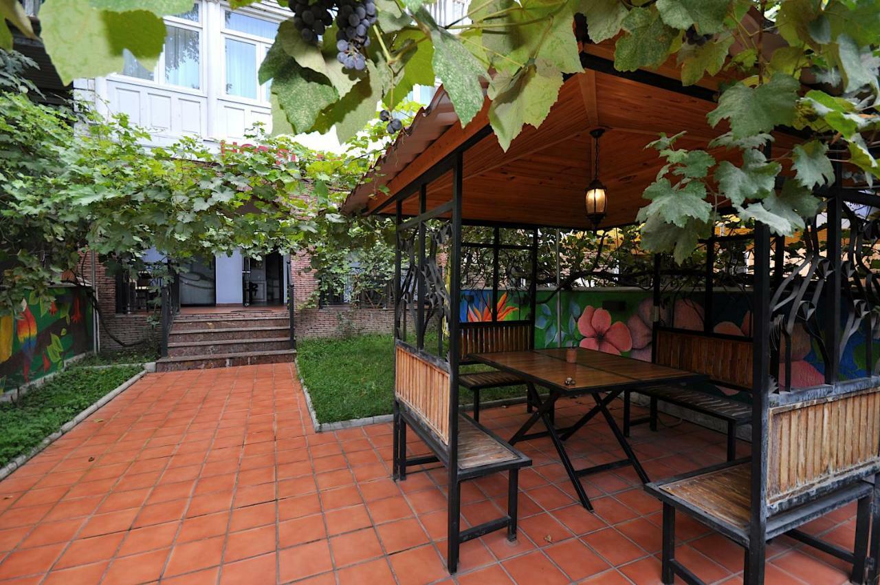 Hotel Frida Tbilisi Bagian luar foto