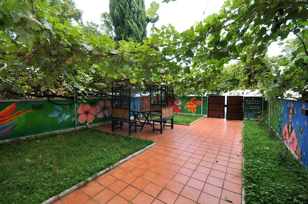 Hotel Frida Tbilisi Bagian luar foto