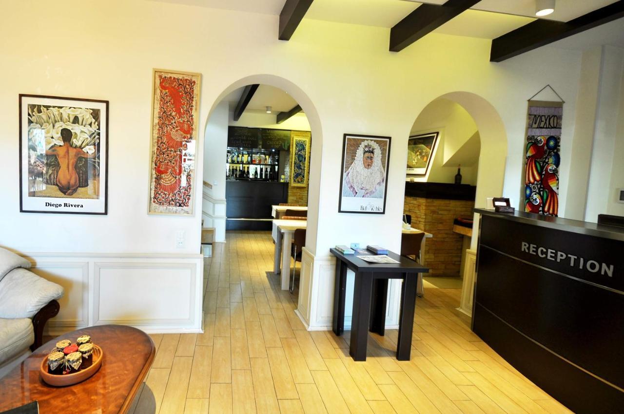 Hotel Frida Tbilisi Bagian luar foto